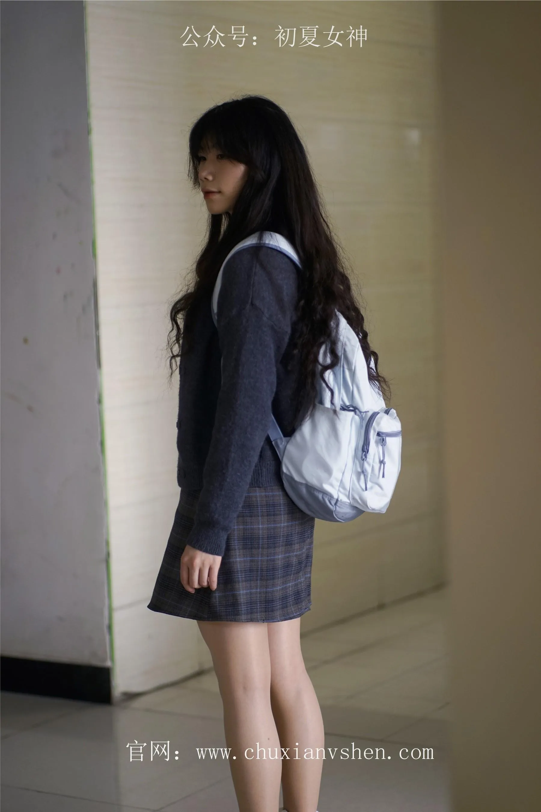初夏女神 NO.068 欢欢 新晋学妹-校园游览 [158P]插图2